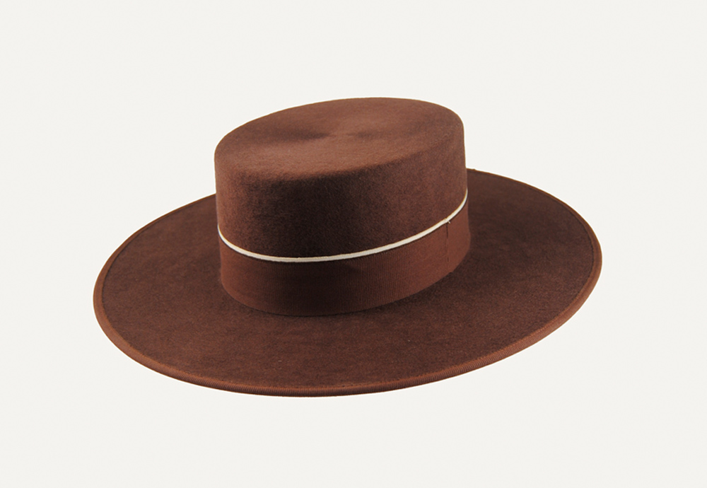 Cordobés marrón sombrero español