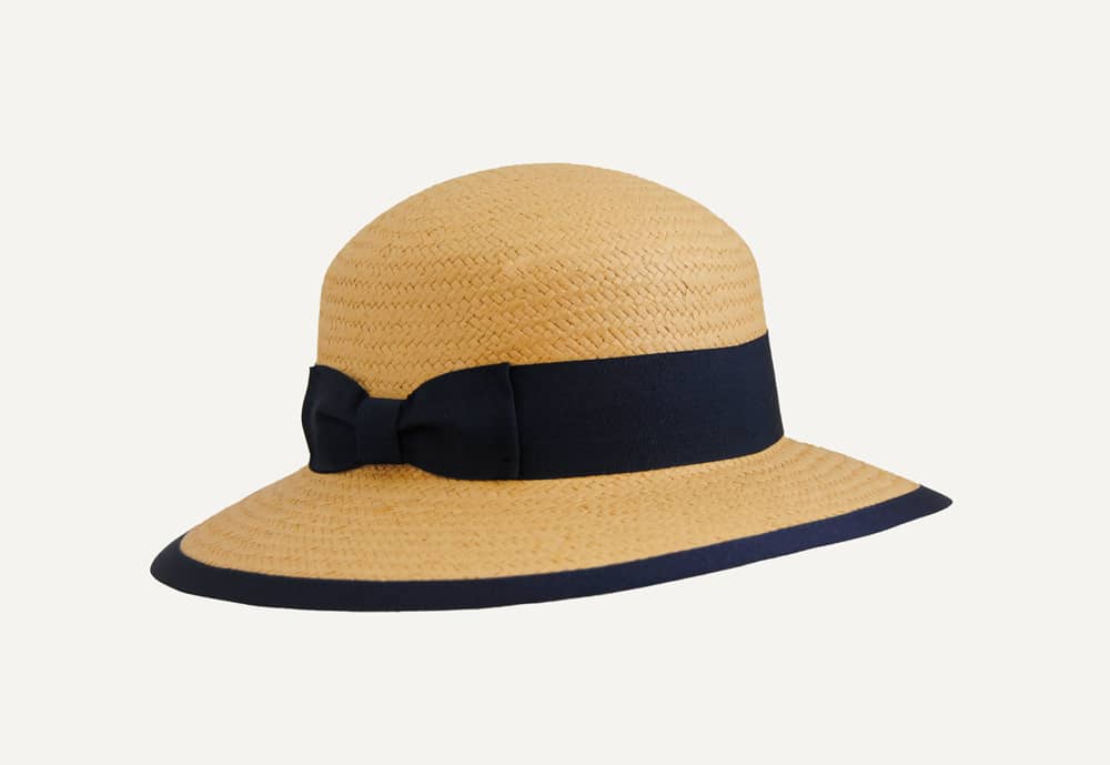 sombrero de mujer en color tostado y cinta azul