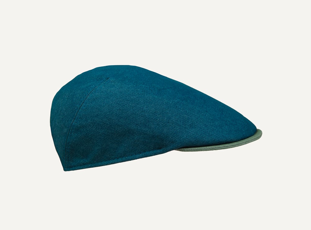 Gorra campera en azul