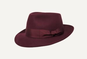 Sombrero clásico pelo burdeos